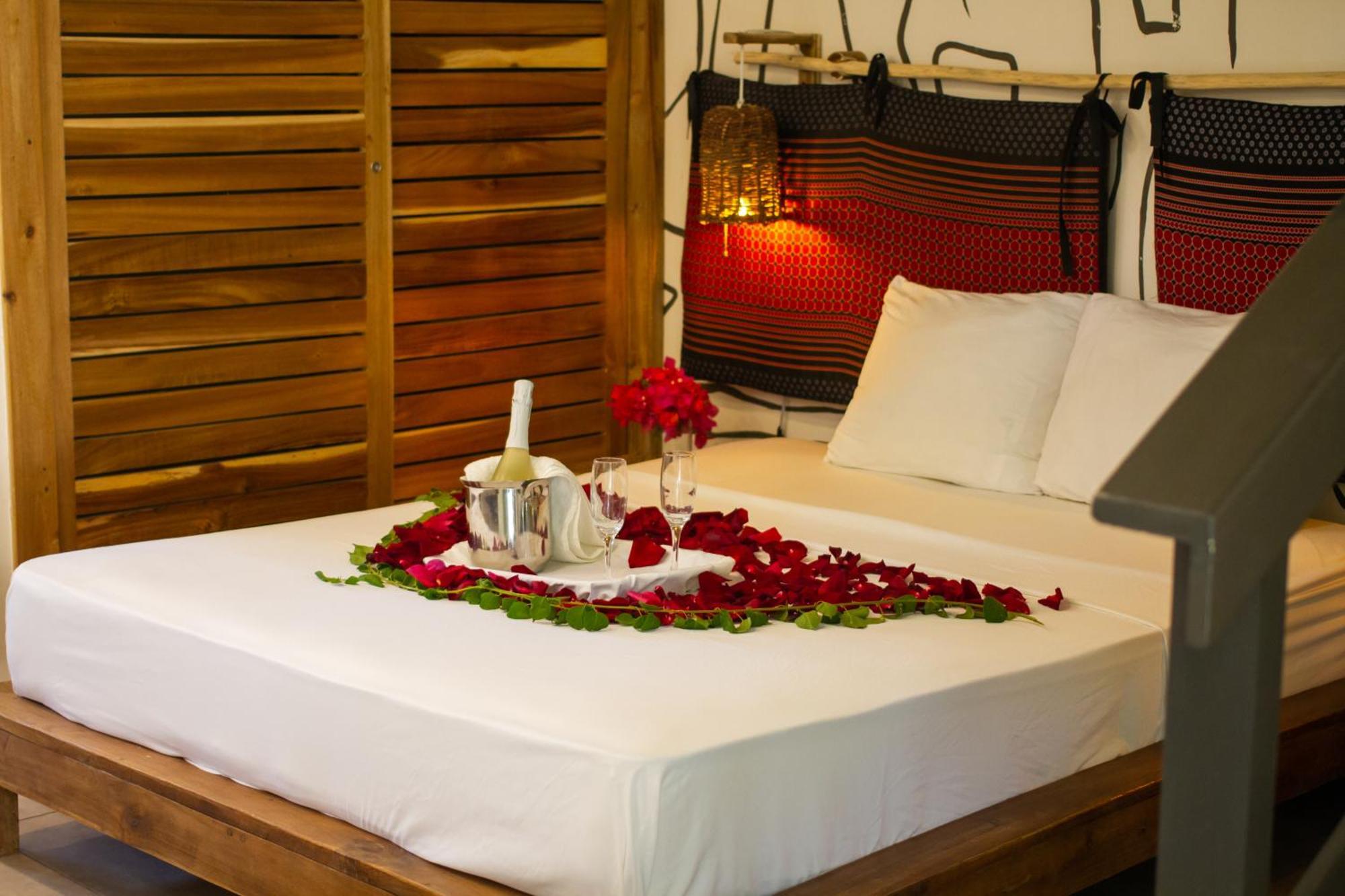 Afreeka Beach Hotel Лас Терренас Экстерьер фото