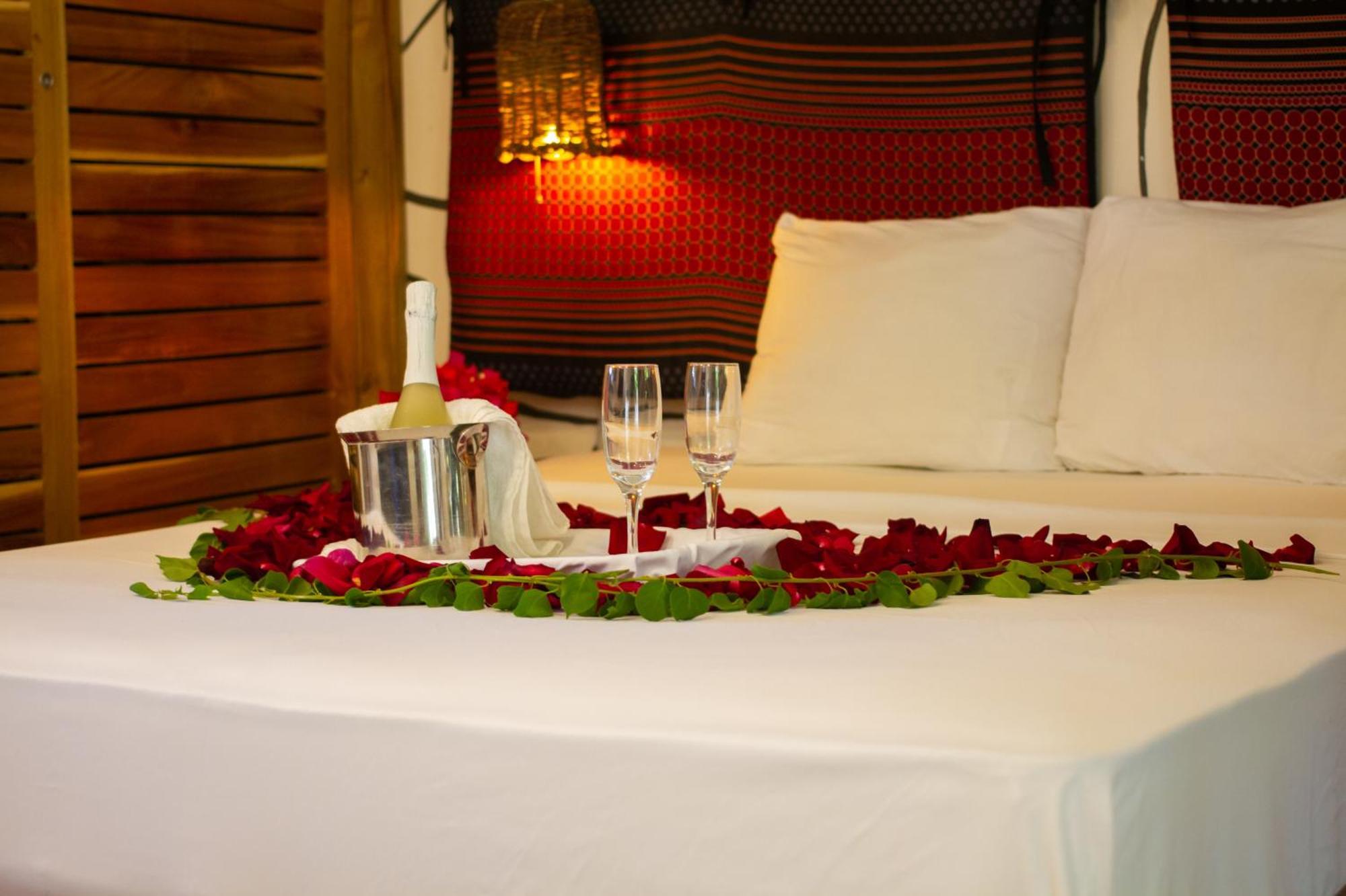 Afreeka Beach Hotel Лас Терренас Экстерьер фото